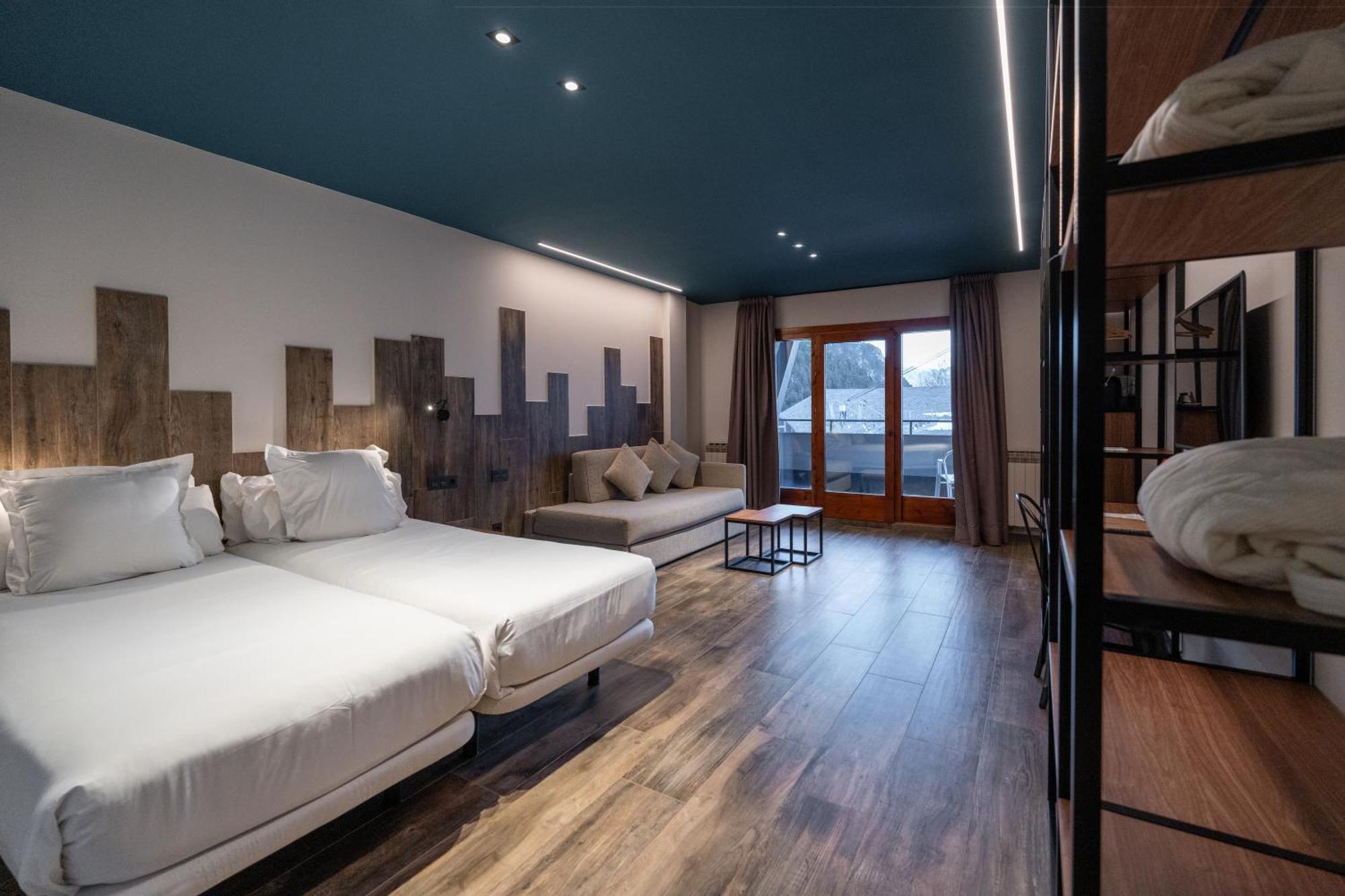 Ushuaia, The Mountain Hotel Arinsal Buitenkant foto