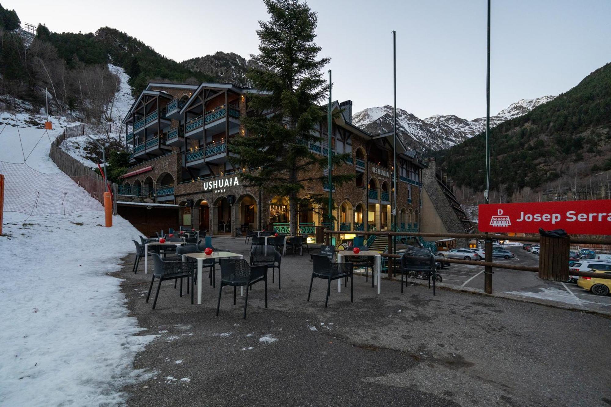 Ushuaia, The Mountain Hotel Arinsal Buitenkant foto
